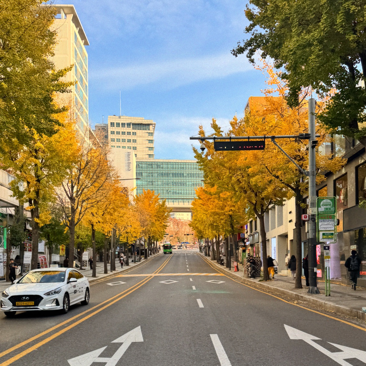 Hongdae Shopping Street | 去趣 chicTrip