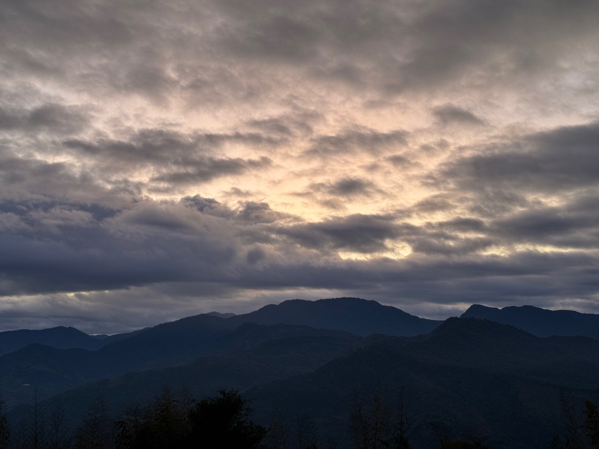 阿里山初日 | Alishan Sunrise | 去趣 chicTrip