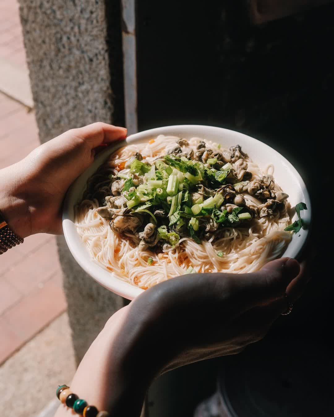 金道地小吃店-蚵仔麵線