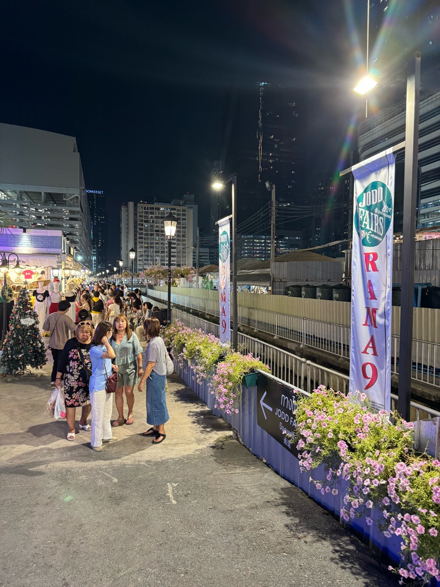 喬德夜市 (JODD FAIRS Rama 9) | 去趣 chicTrip