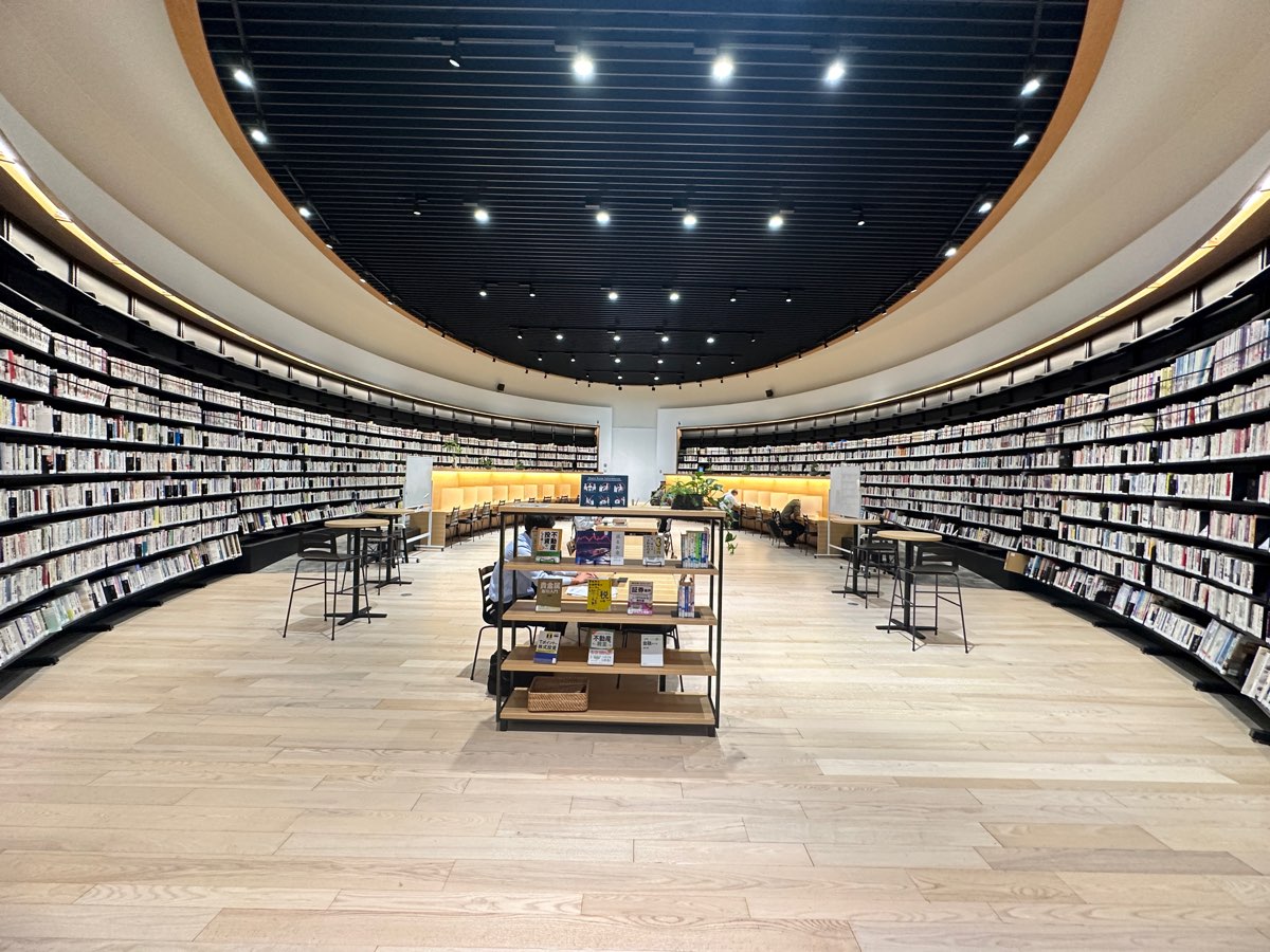 蔦屋書店 武雄市圖書館 | 去趣 chicTrip