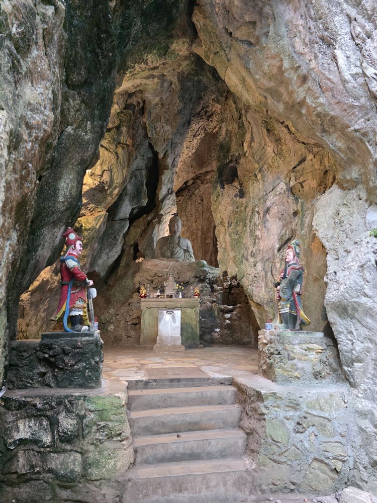 五行山 (The Marble Mountains) | 去趣 chicTrip