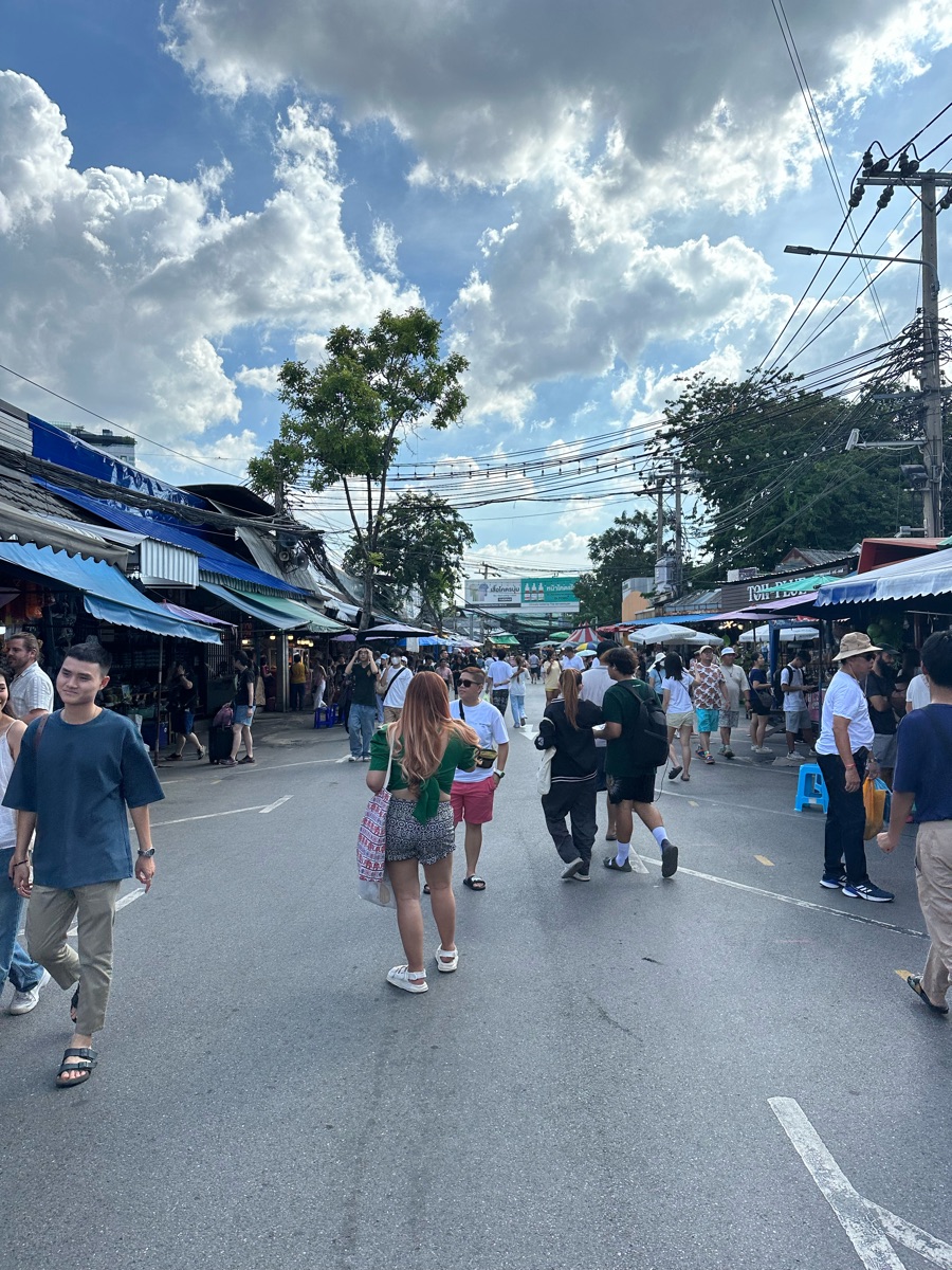 恰圖恰綠色市集 | 去趣 chicTrip