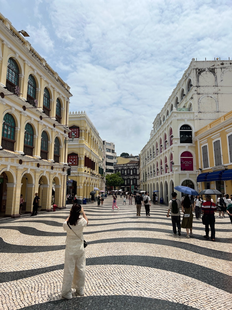 議事亭前地 | 去趣 chicTrip