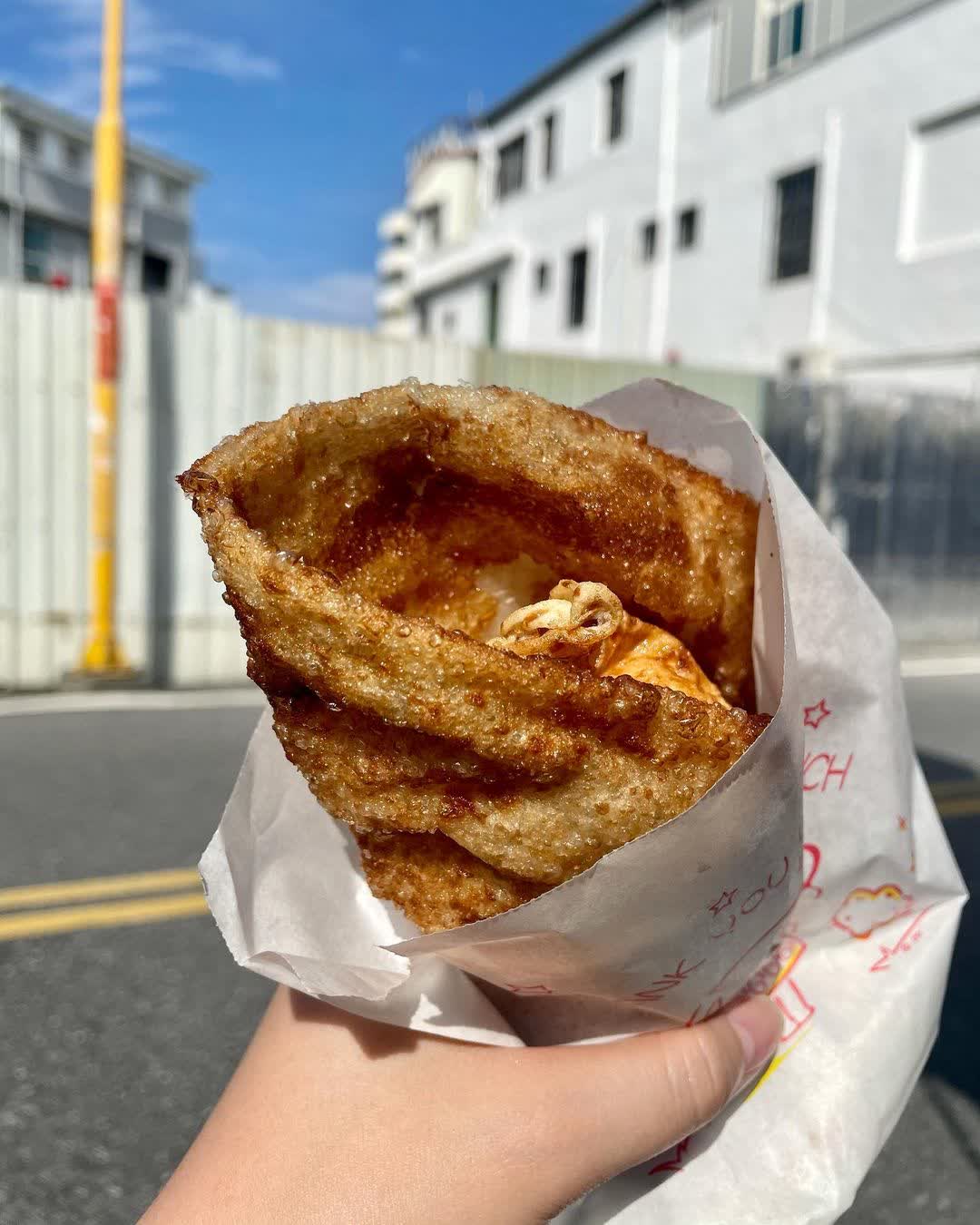 炸蛋蔥油餅 黃車 | 去趣 chicTrip