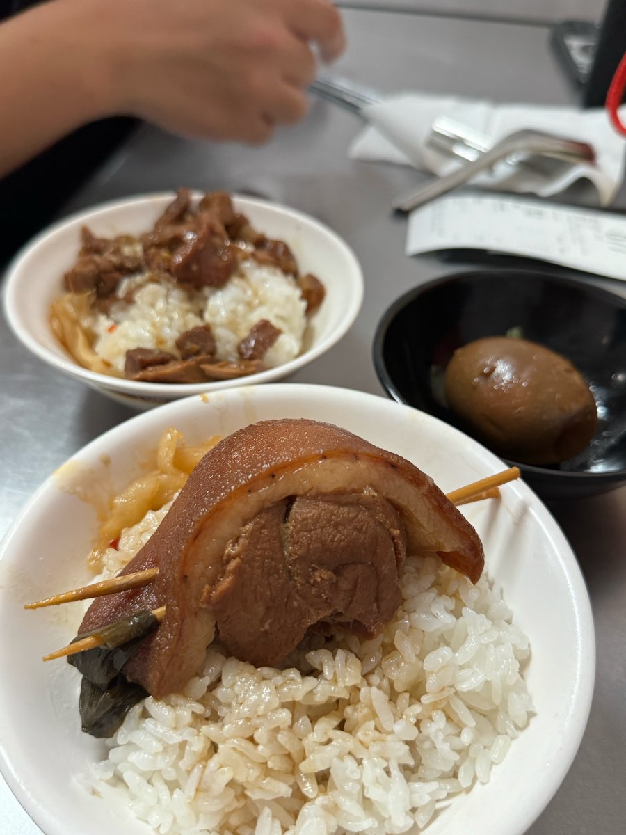 阿泉爌肉飯 | 去趣 chicTrip