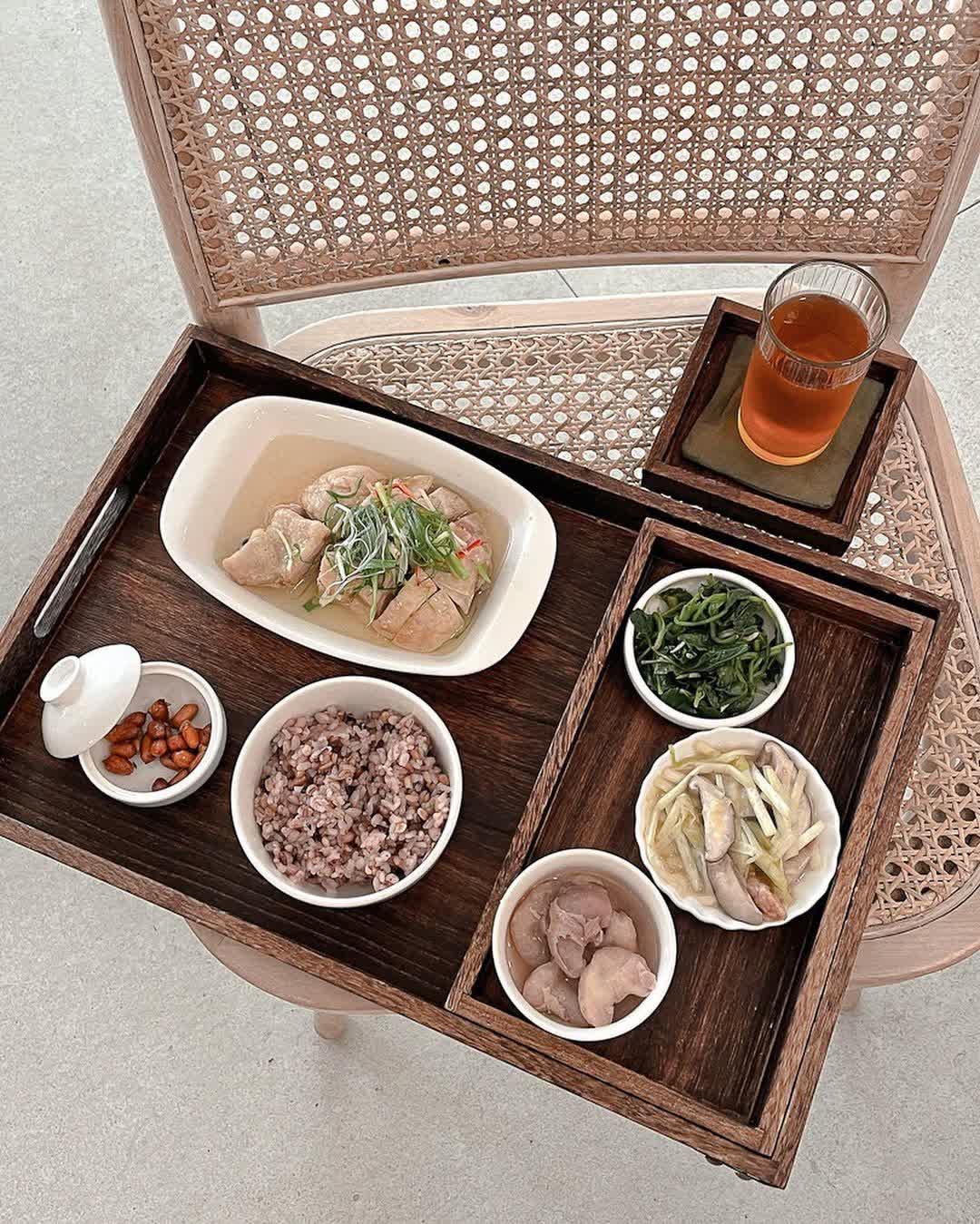 三秌茶屋 Tearoom Autumn