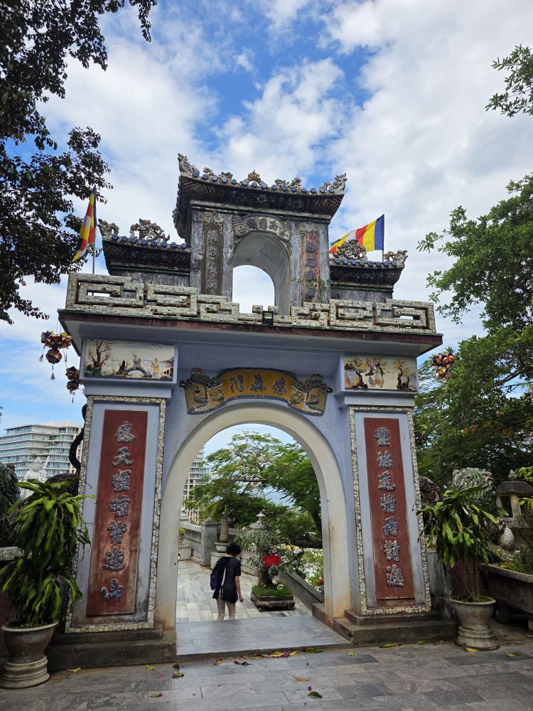 五行山 (The Marble Mountains) | 去趣 chicTrip