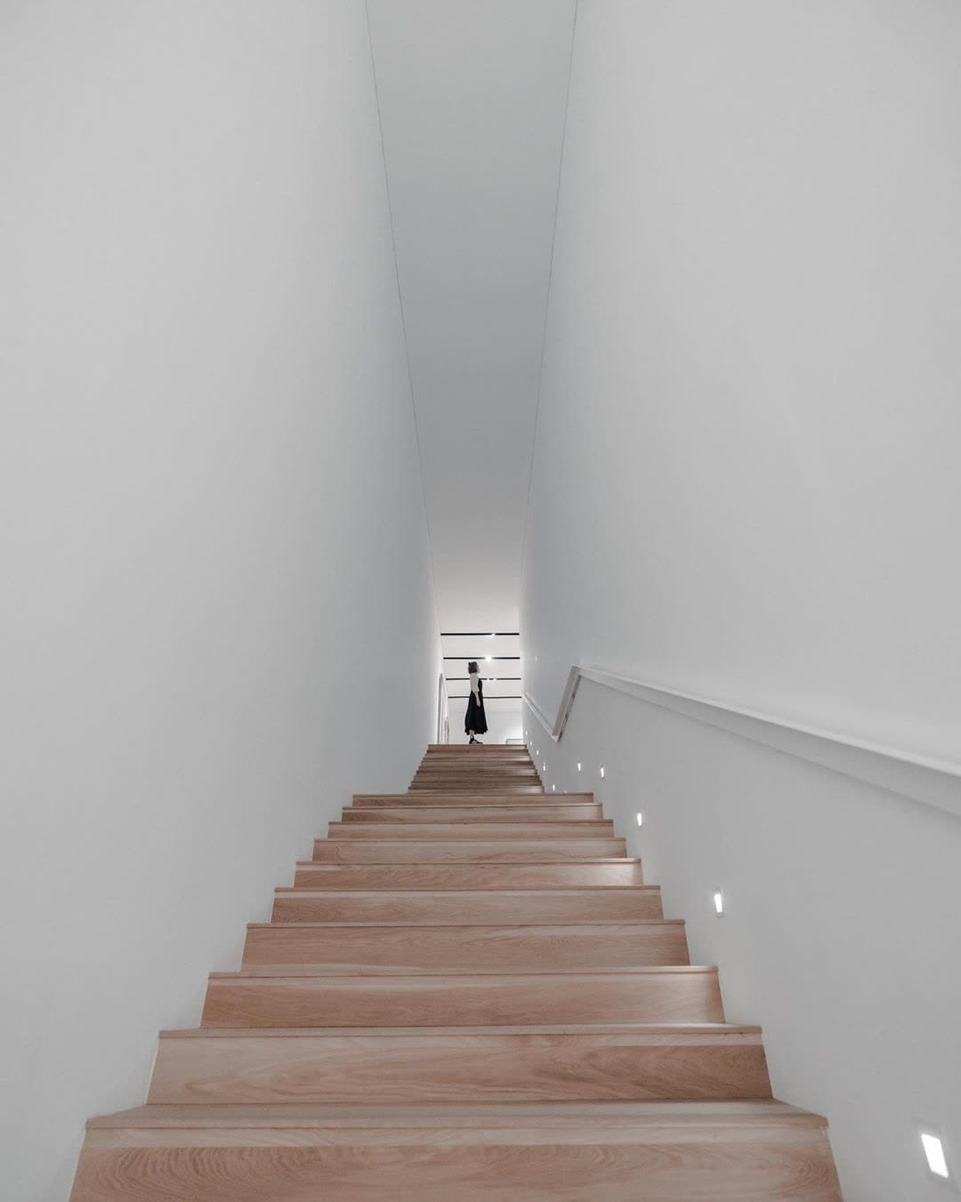 高雄市立美術館