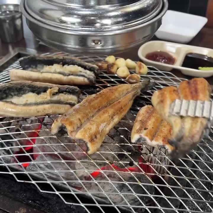 風川鰻魚 延南店 | 去趣 chicTrip