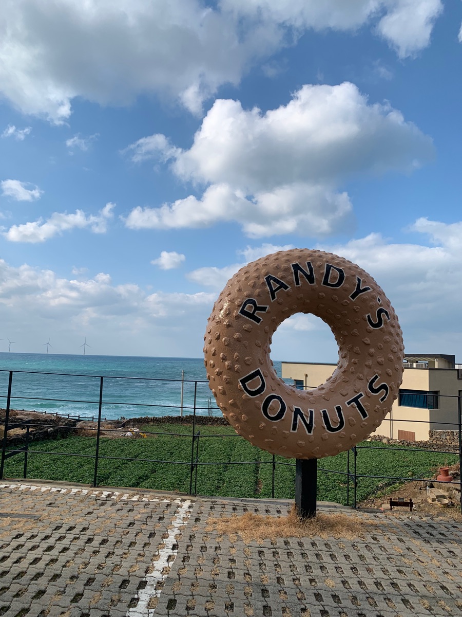 Randy’s Donuts | 去趣 chicTrip