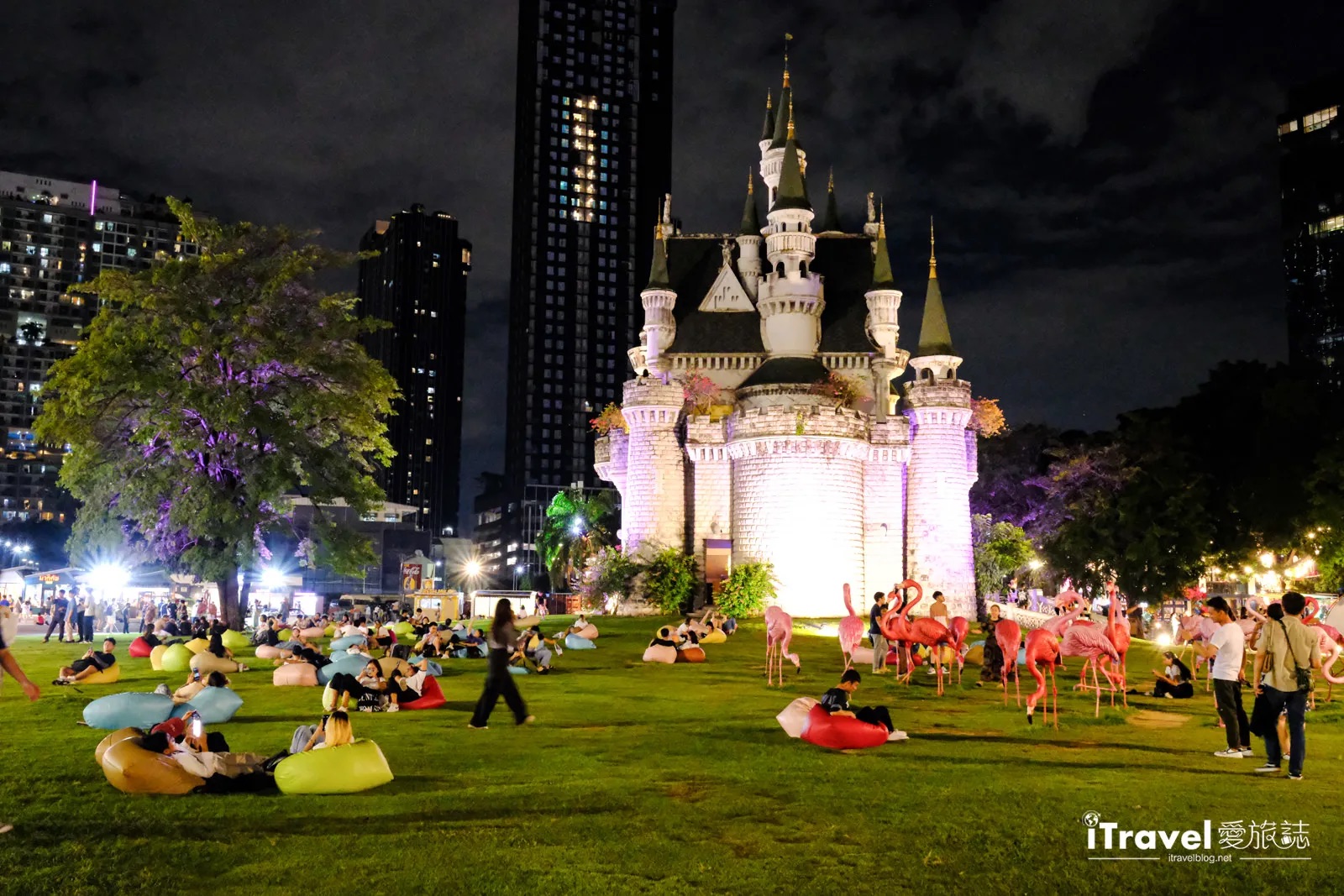 Train Night Market DanNeramit | 去趣 chicTrip