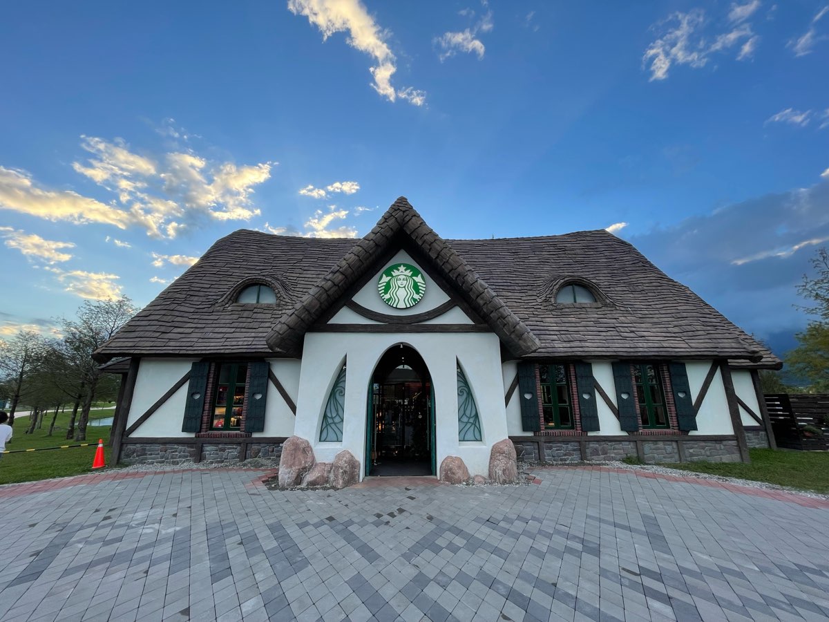 星巴克 花蓮理想門市 | 去趣 chicTrip