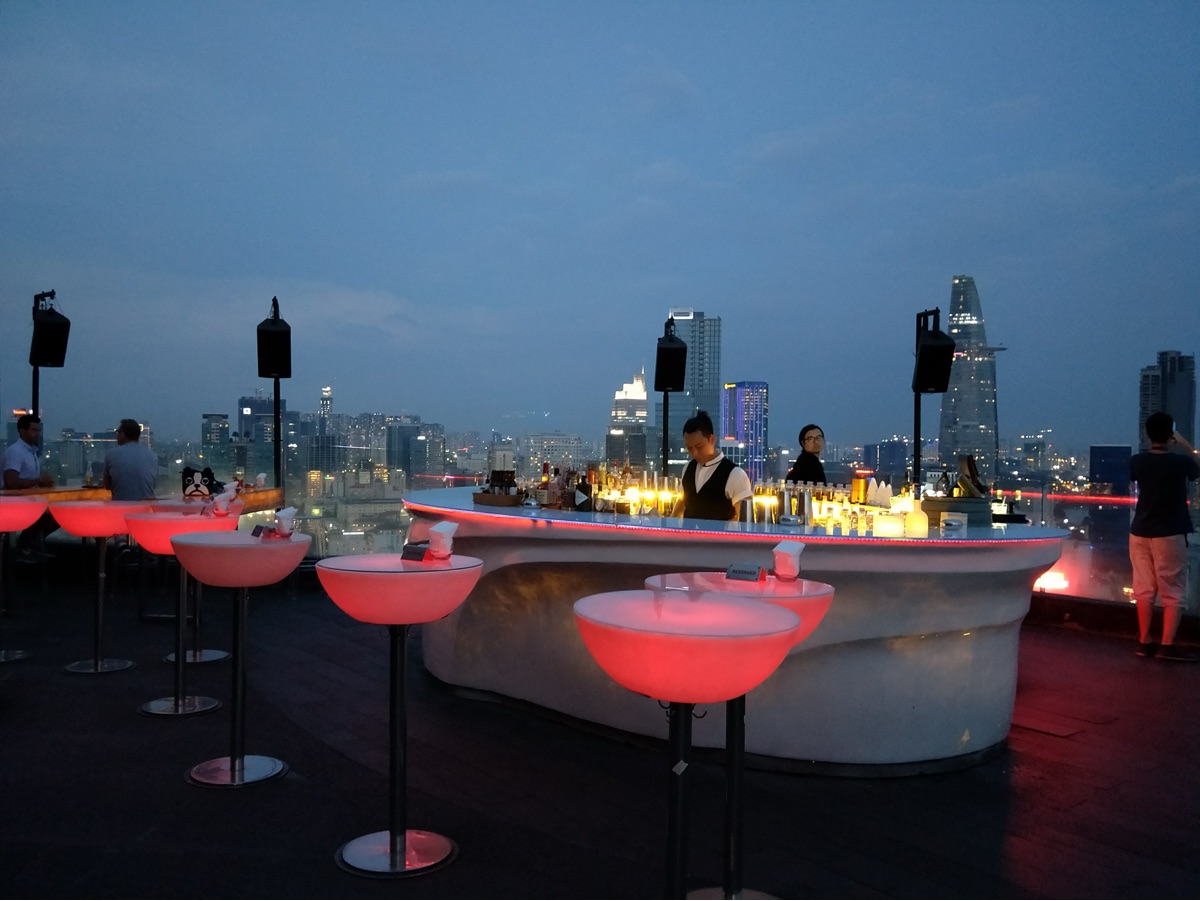 Chill Skybar & Dining | 去趣 chicTrip