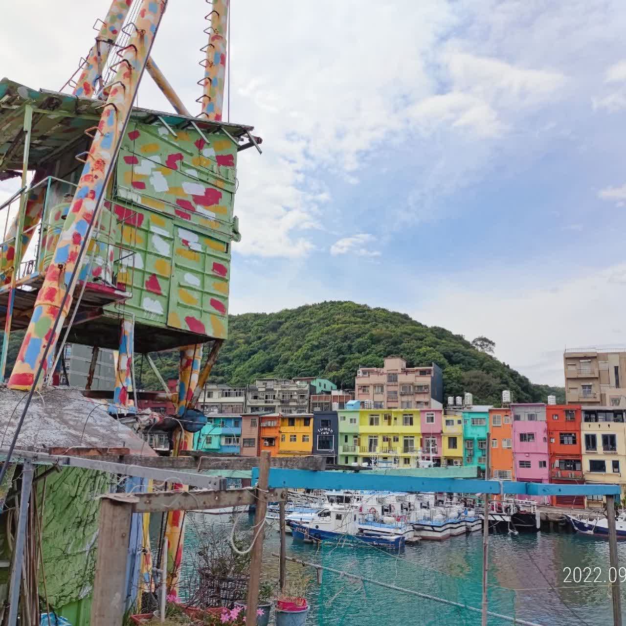 正濱漁港彩色街屋 | 去趣 chicTrip