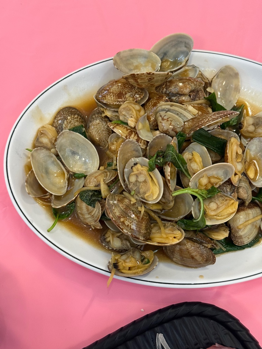 蟹老闆活海鮮-烏石港推薦海鮮餐廳|頭城道地海鮮|海鮮熱炒|活海鮮推薦|人氣生鮮|聚餐餐廳|合菜餐廳|海鮮餐廳推薦|在地推薦海鮮 | 去趣 chicTrip