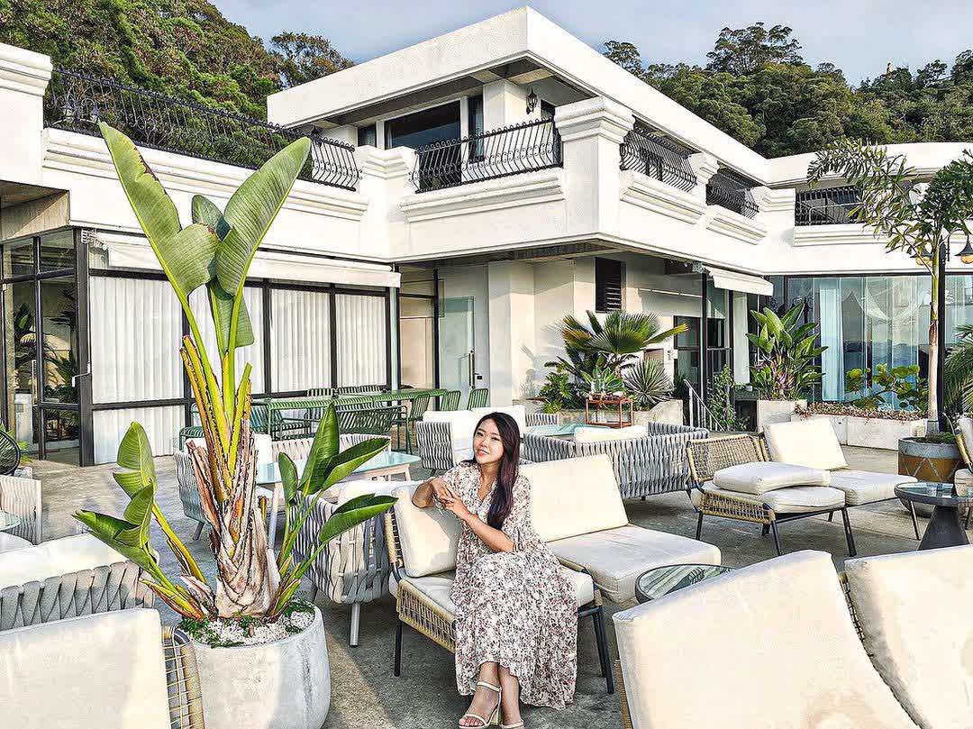 眺高 STAY WITH MOUNTAIN-台中景點 大坑景點 美食推薦 台中景觀餐廳 夜景餐廳 場地租借 慶生派對 咖啡廳 義式料理餐廳 | 去趣 chicTrip