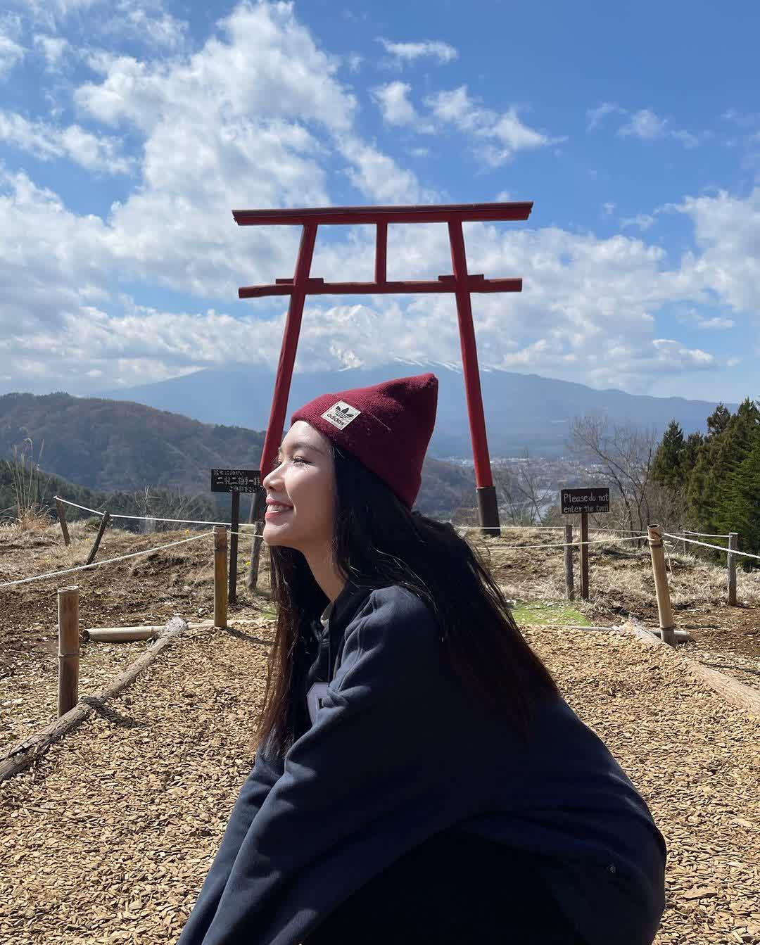 Mount Fuji Distant Worship Site (Tenku no Torii) Torii View | 去趣 chicTrip