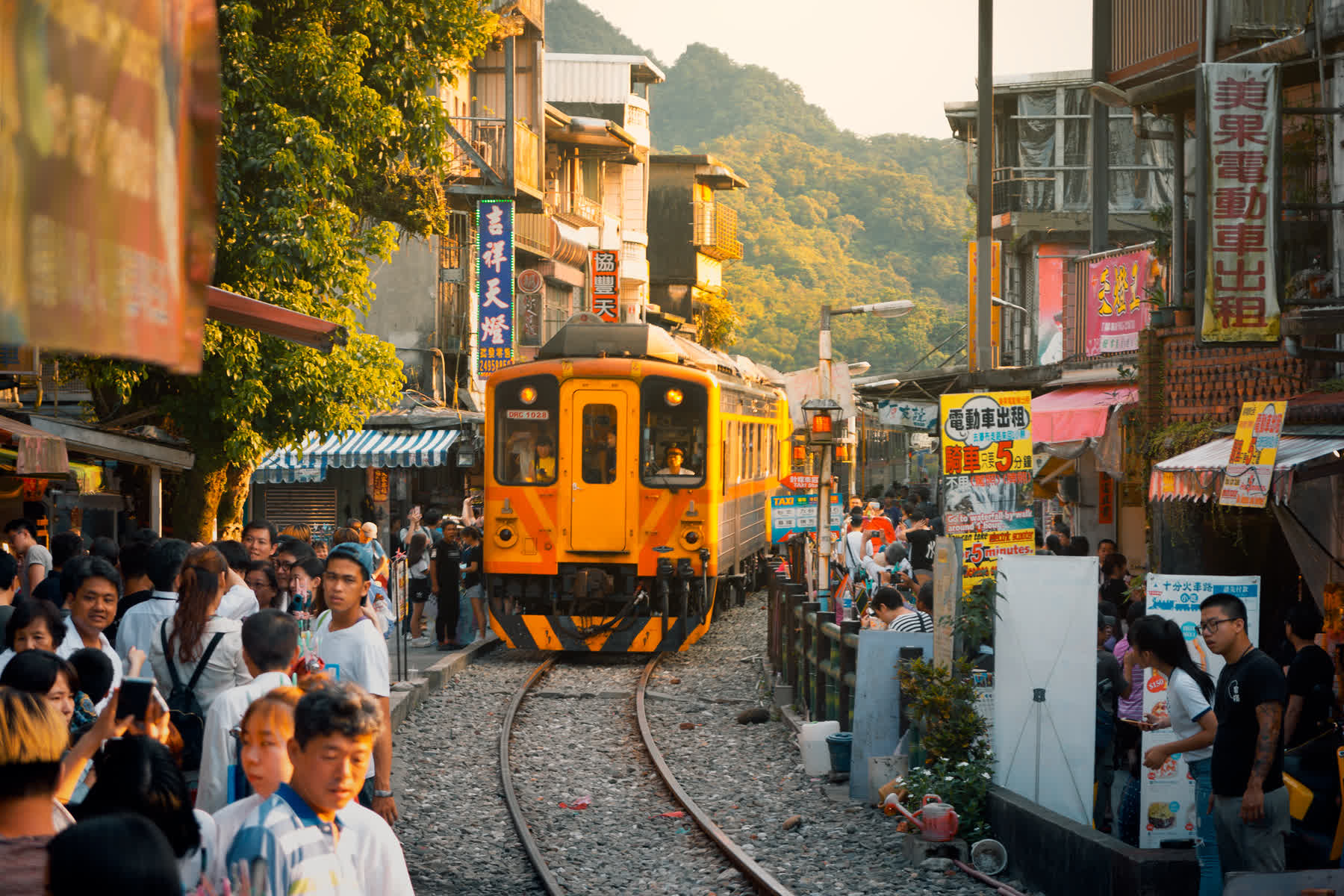 十分老街 | 去趣 chicTrip