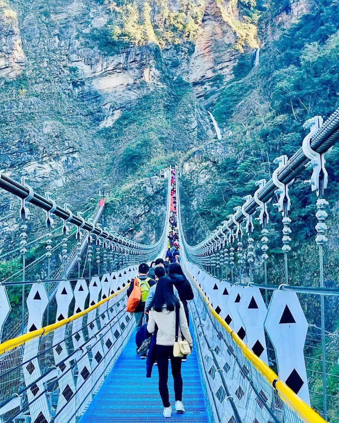 雙龍七彩吊橋 | 去趣 chicTrip