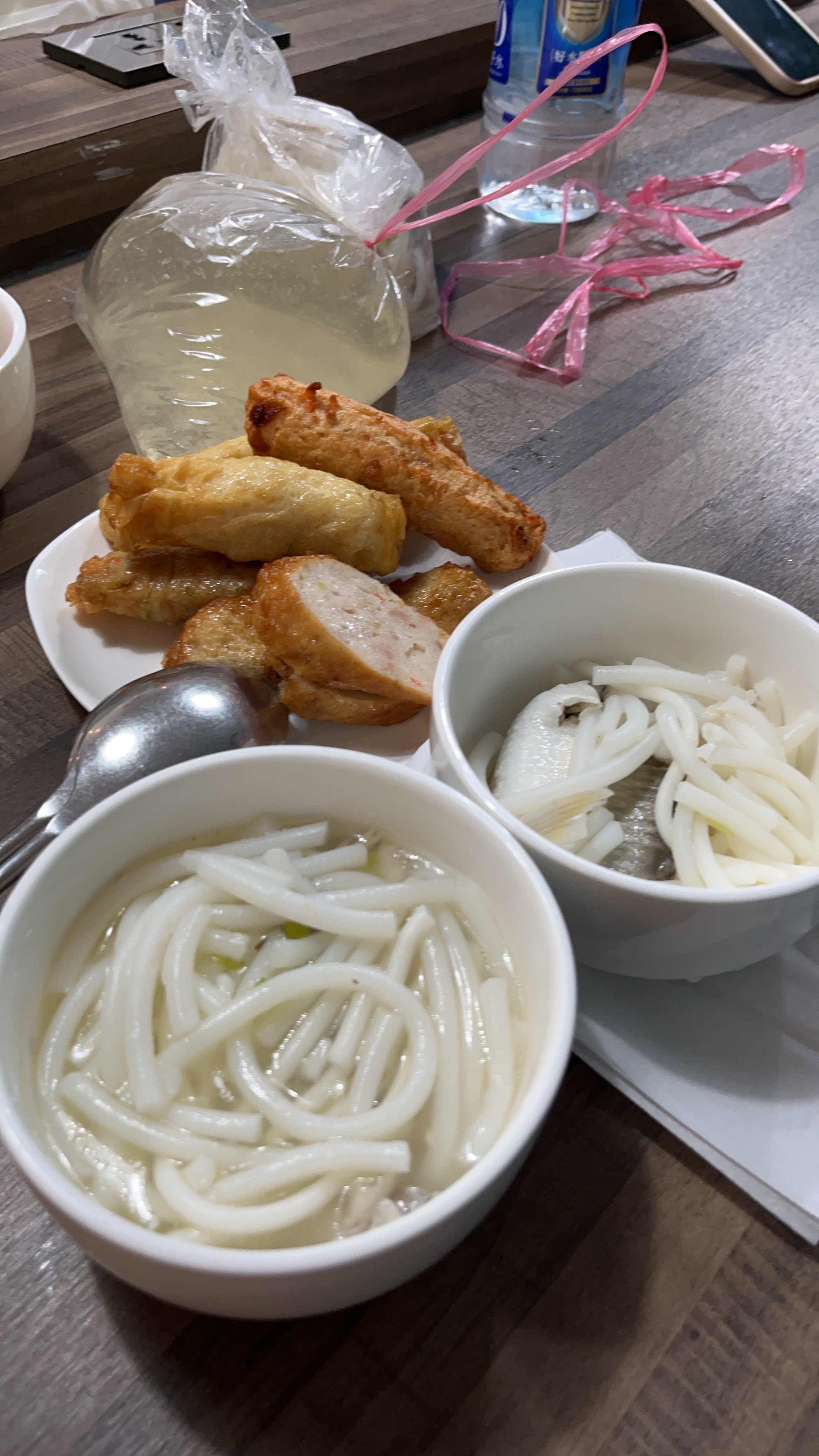 大溝頂虱目魚米粉湯