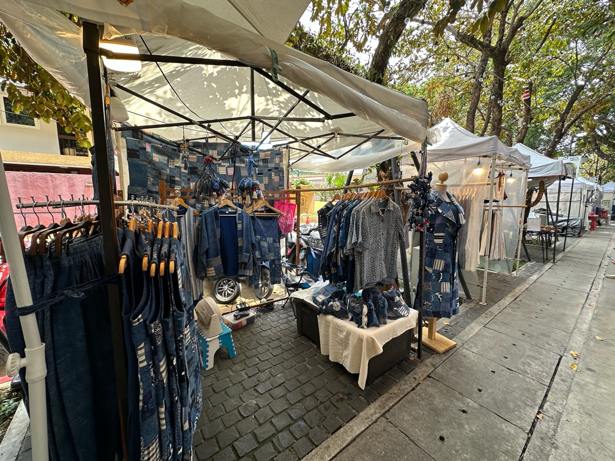 清邁白色市集 (White Market) | 去趣 chicTrip