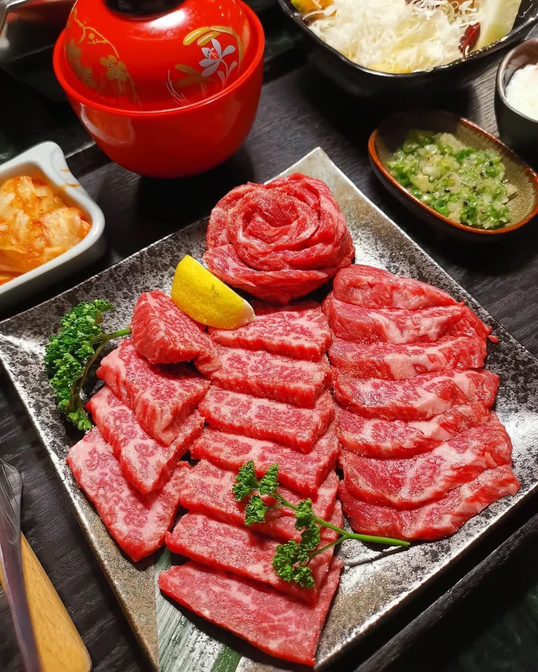 逸之牛熟成炸牛燒肉專門 中正旗艦店 台湾牛かつ創始