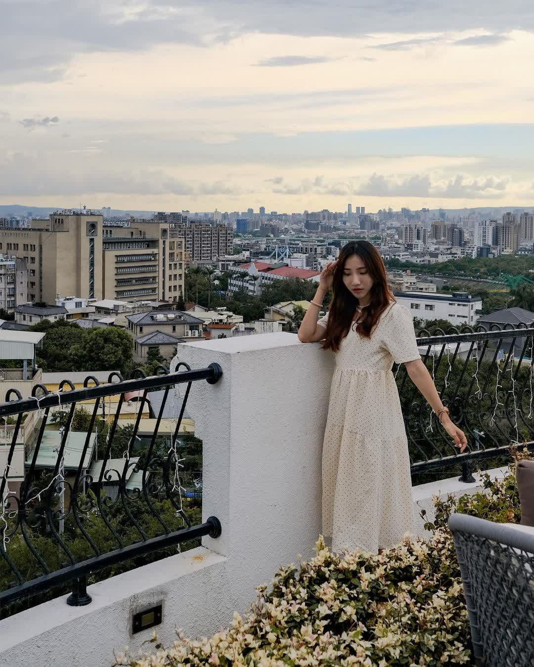 眺高 STAY WITH MOUNTAIN-台中景點 大坑景點 美食推薦 台中景觀餐廳 夜景餐廳 場地租借 慶生派對 咖啡廳 義式料理餐廳 | 去趣 chicTrip