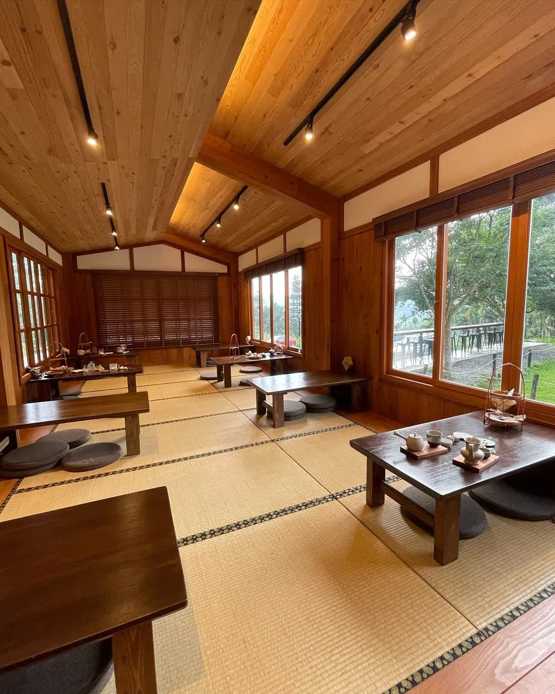 日月潭 湖の怪物 咖啡 | 去趣 chicTrip