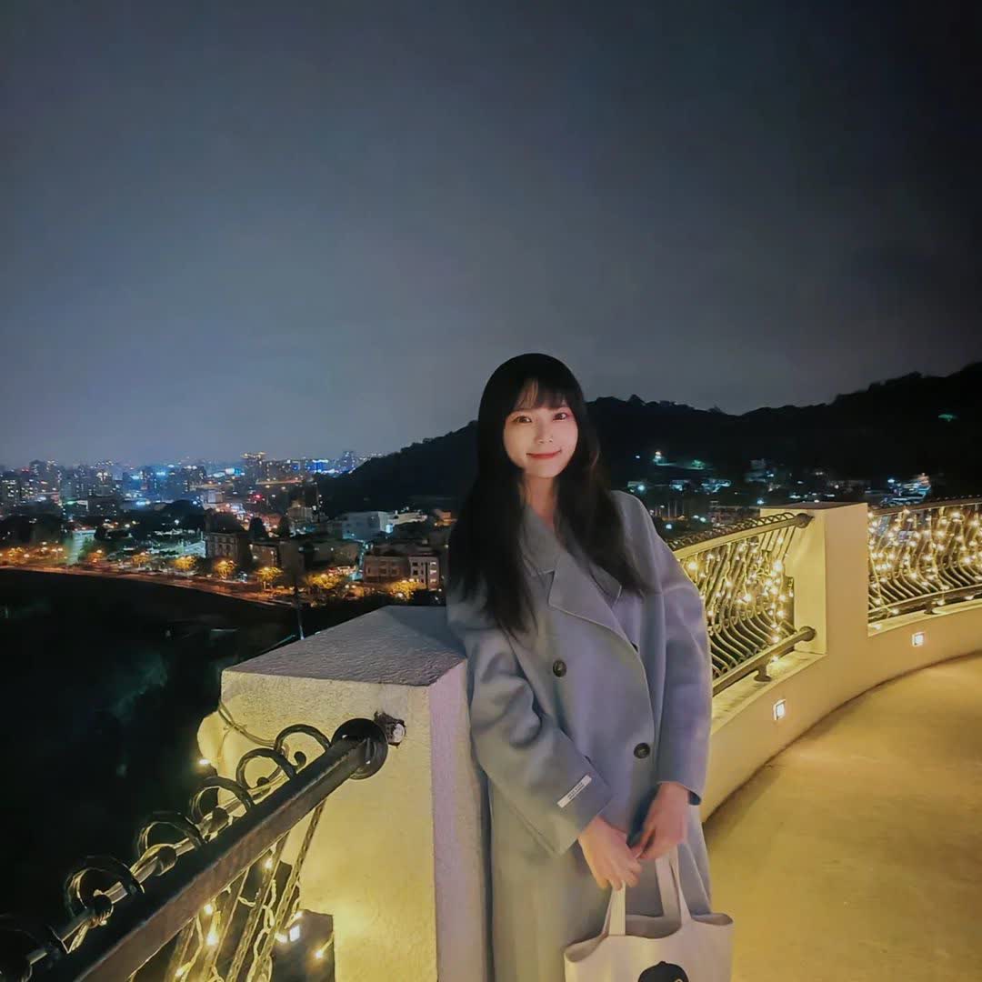 眺高 STAY WITH MOUNTAIN-台中景點 大坑景點 美食推薦 台中景觀餐廳 夜景餐廳 場地租借 慶生派對 咖啡廳 義式料理餐廳 | 去趣 chicTrip