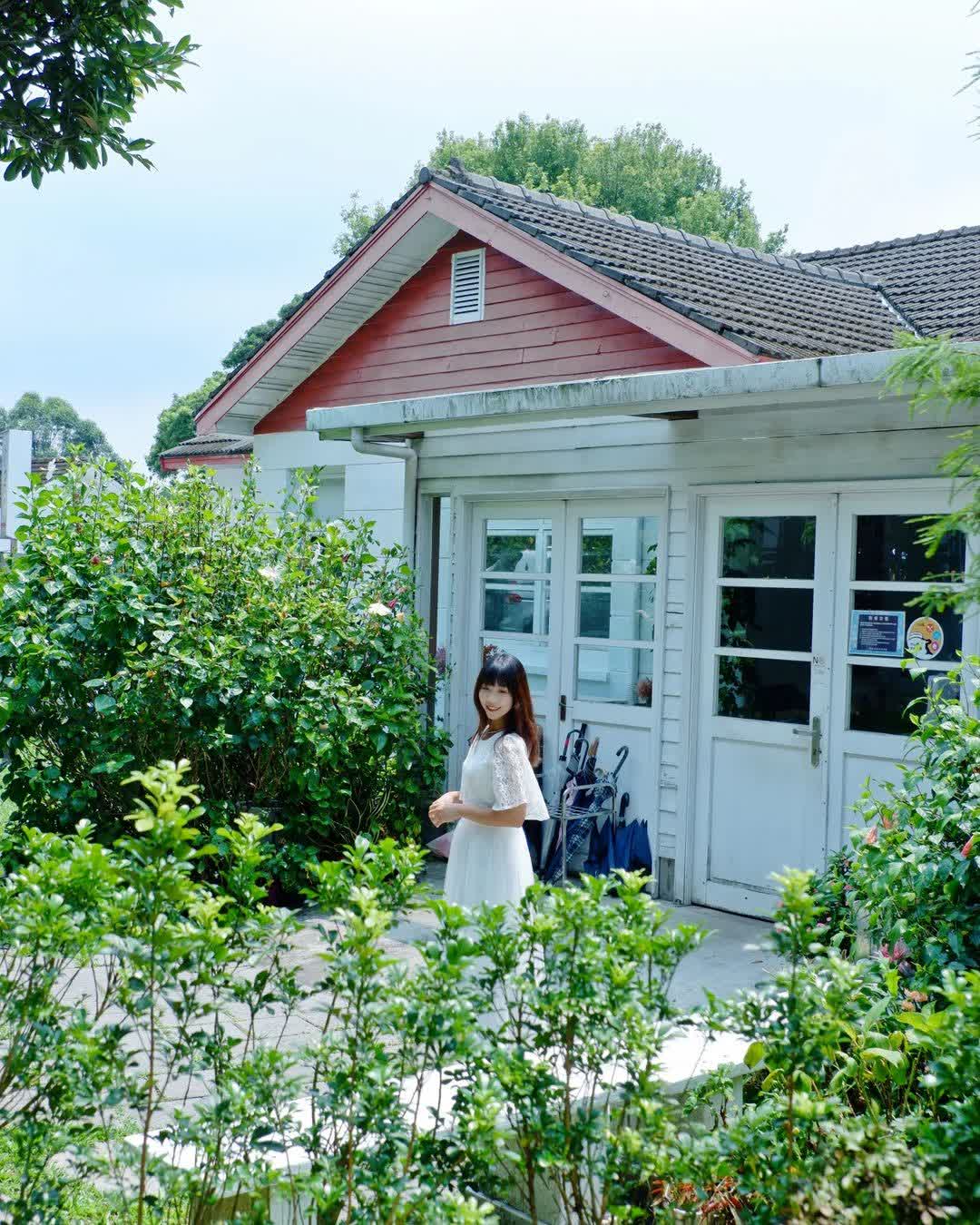 白房子Yang Ｍing Caf’e