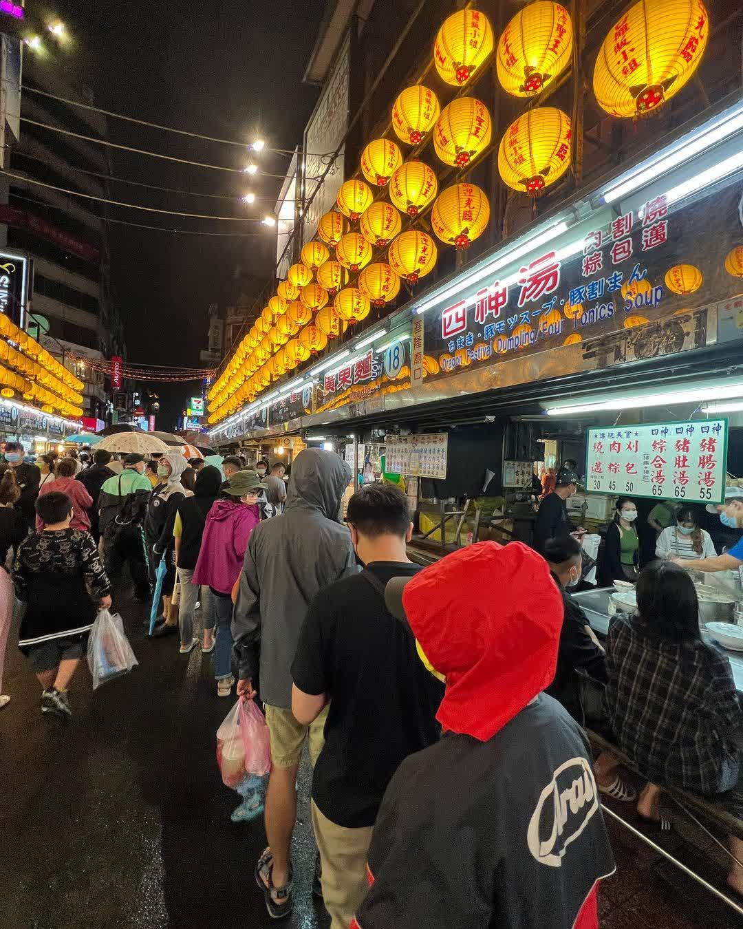 基隆廟口夜市 | 去趣 chicTrip