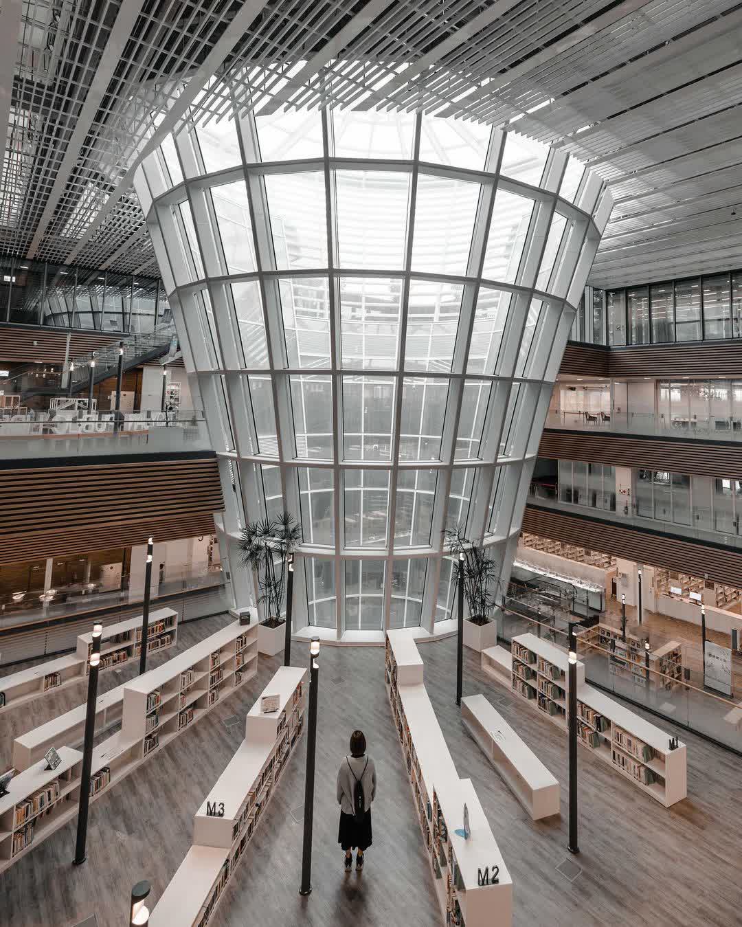 桃園市立圖書館總館 | 去趣 chicTrip