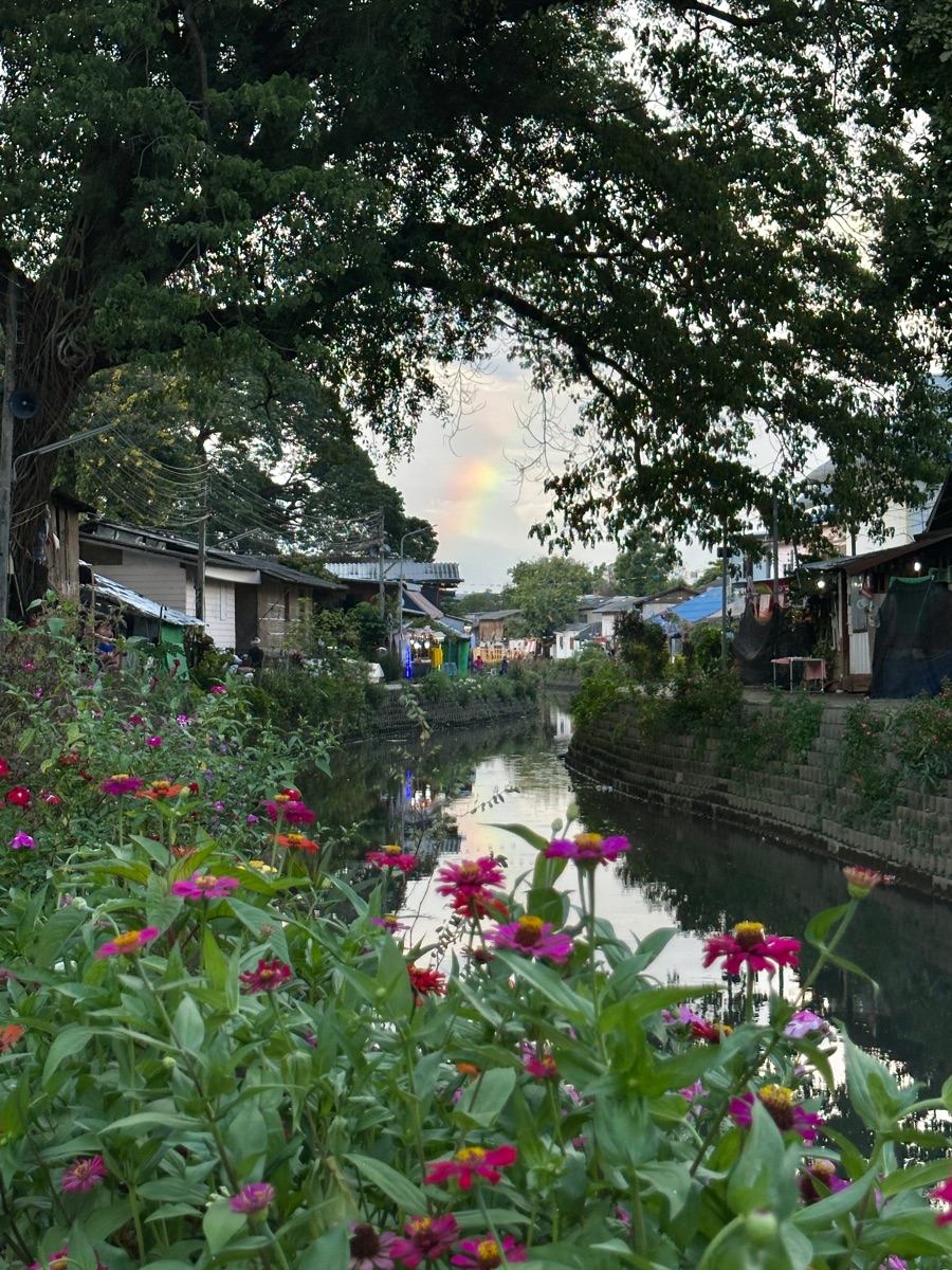 湄卡運河市集 (Mae Kha Canal) | 去趣 chicTrip