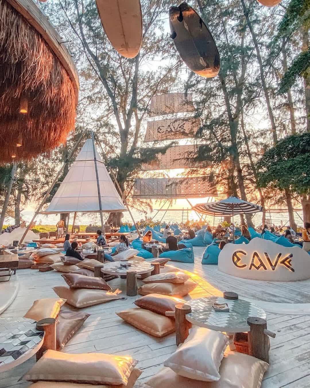 Cave Beach Club 網美海景餐廳 | 去趣 chicTrip