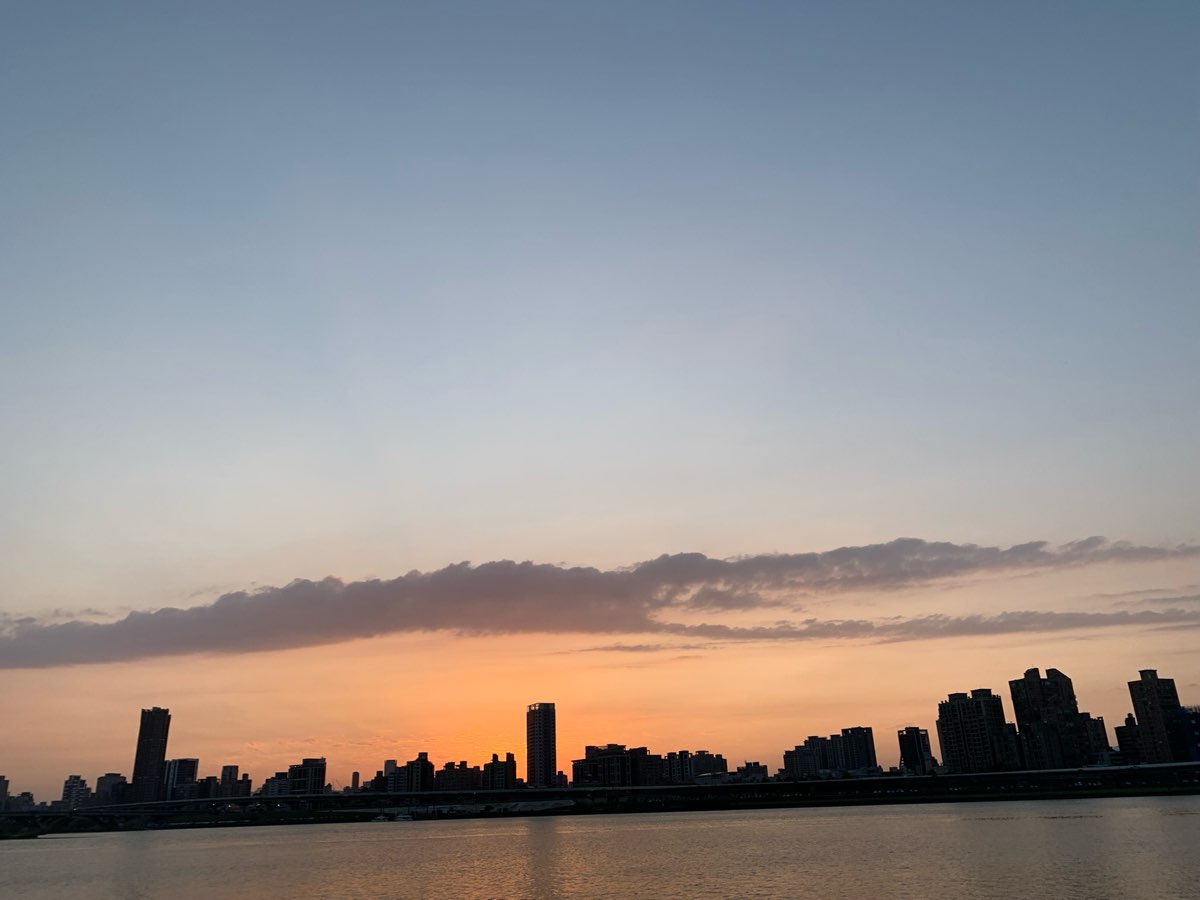 大稻埕碼頭貨櫃市集 | 去趣 chicTrip