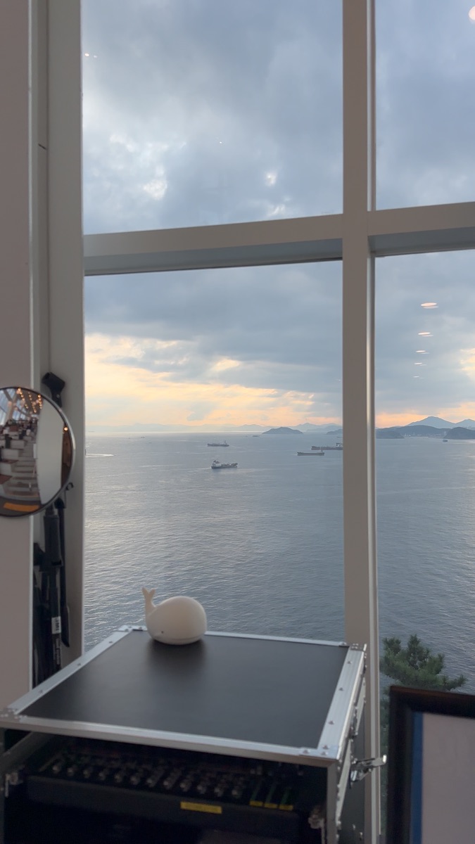 THRILL ON THE MUG! | 去趣 chicTrip