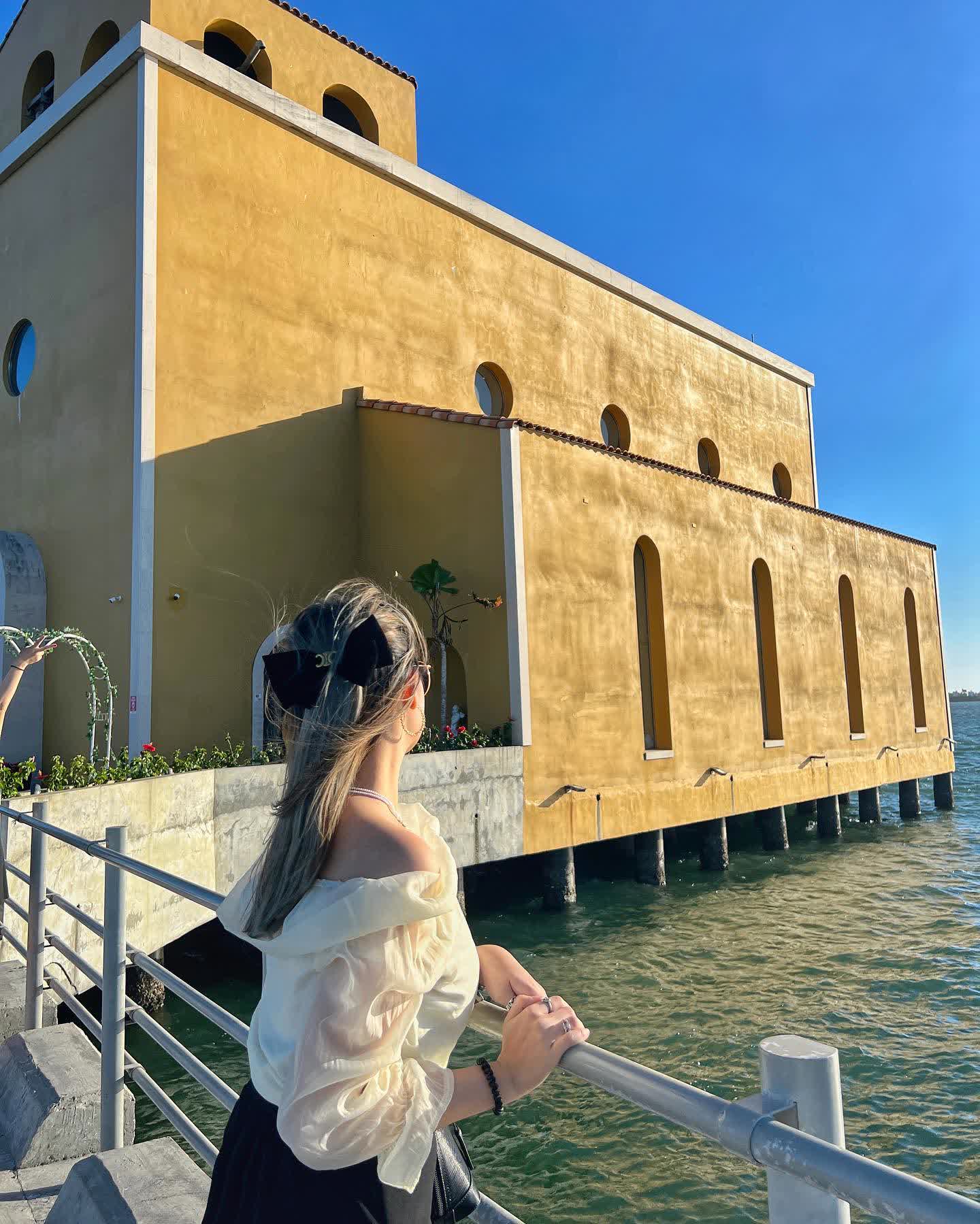 海上教堂咖啡 | 去趣 chicTrip