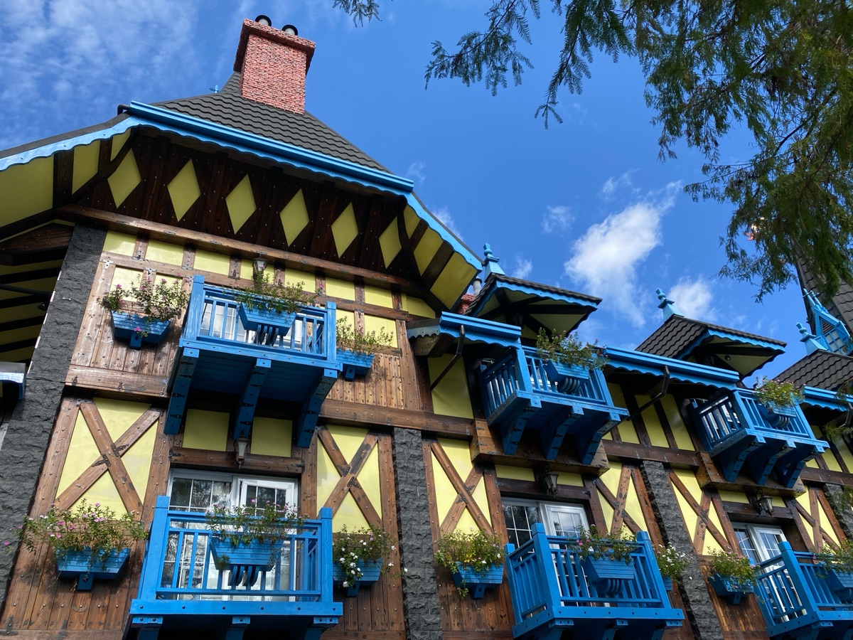 藍色城堡 X 茱諾法式甜點-埔里人氣甜點|法式甜點|咖啡|手工甜點|推薦咖啡廳|必吃下午茶|人氣早午餐 | 去趣 chicTrip