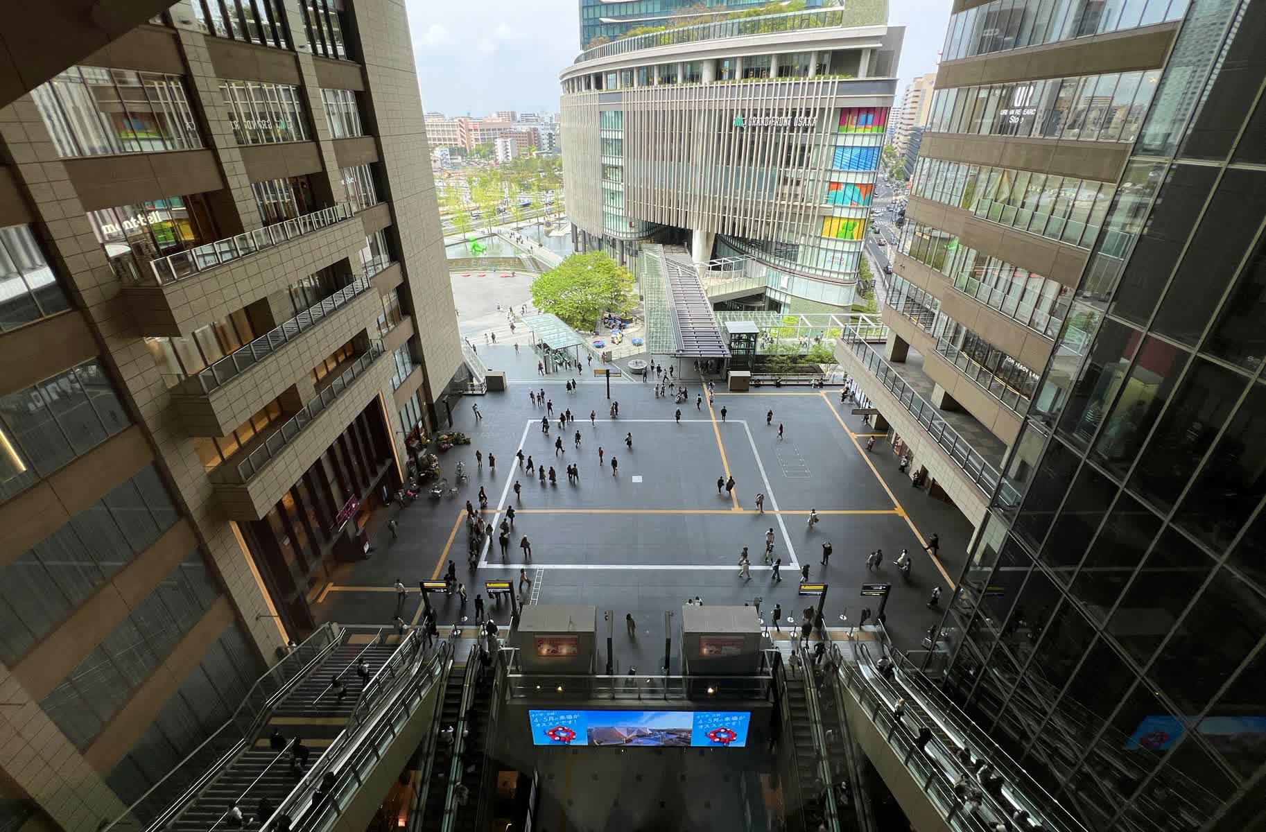 OSAKA STATION CITY square of space-time | 去趣 chicTrip