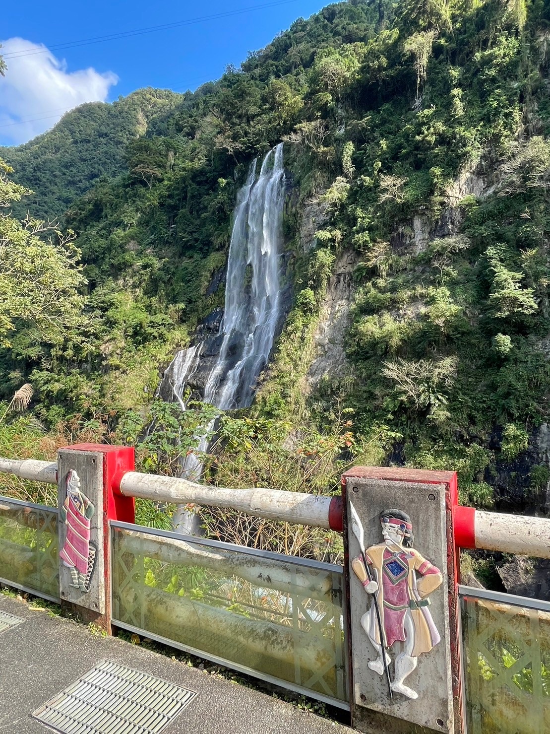 烏來瀑布 | 去趣 chicTrip