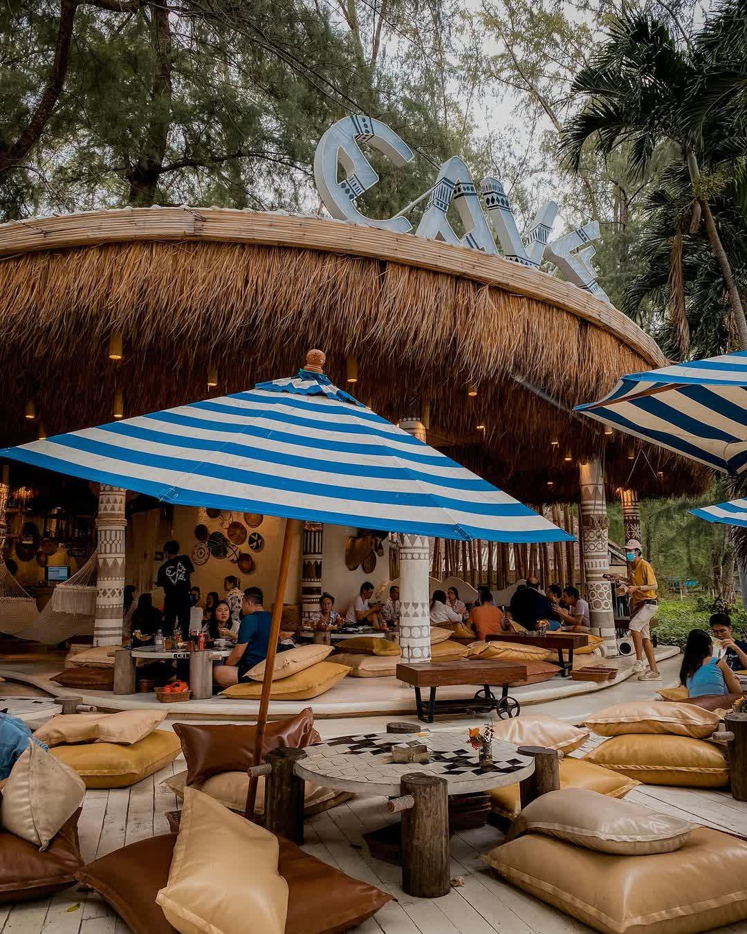 Cave Beach Club 網美海景餐廳 | 去趣 chicTrip