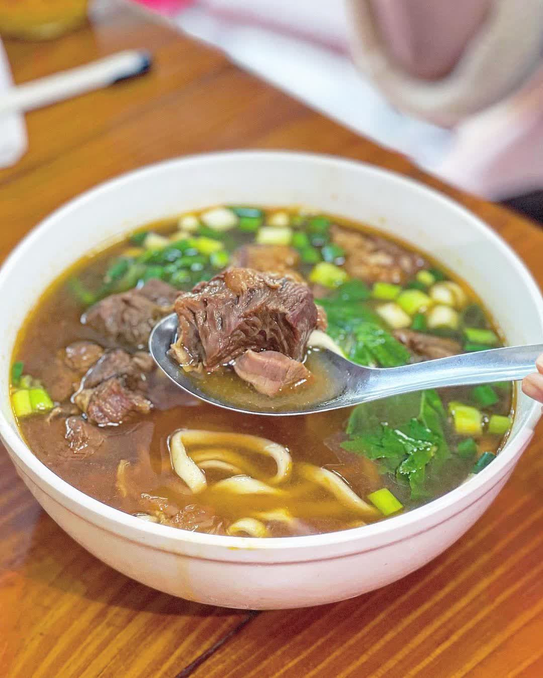 八張牛肉麵 | 去趣 chicTrip