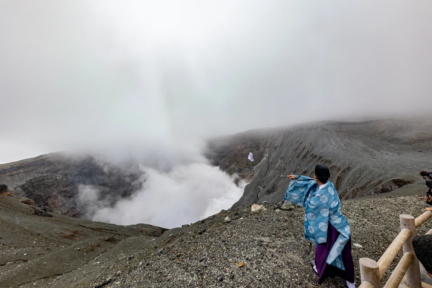 阿蘇中岳火山口 | 去趣 chicTrip