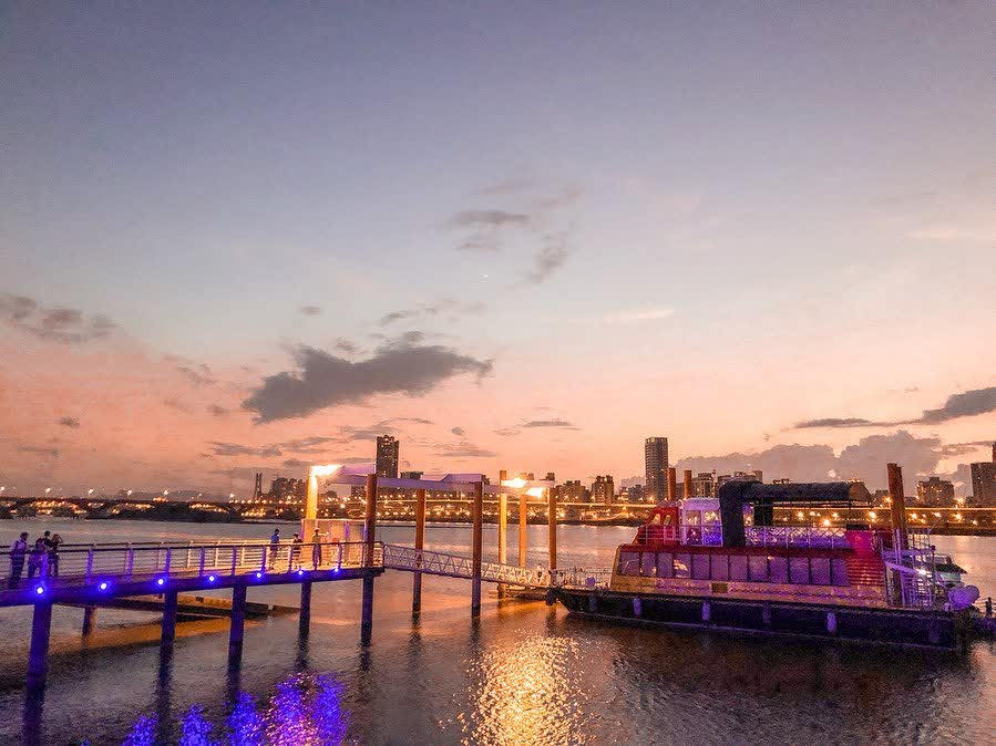 大稻埕碼頭貨櫃市集 | 去趣 chicTrip