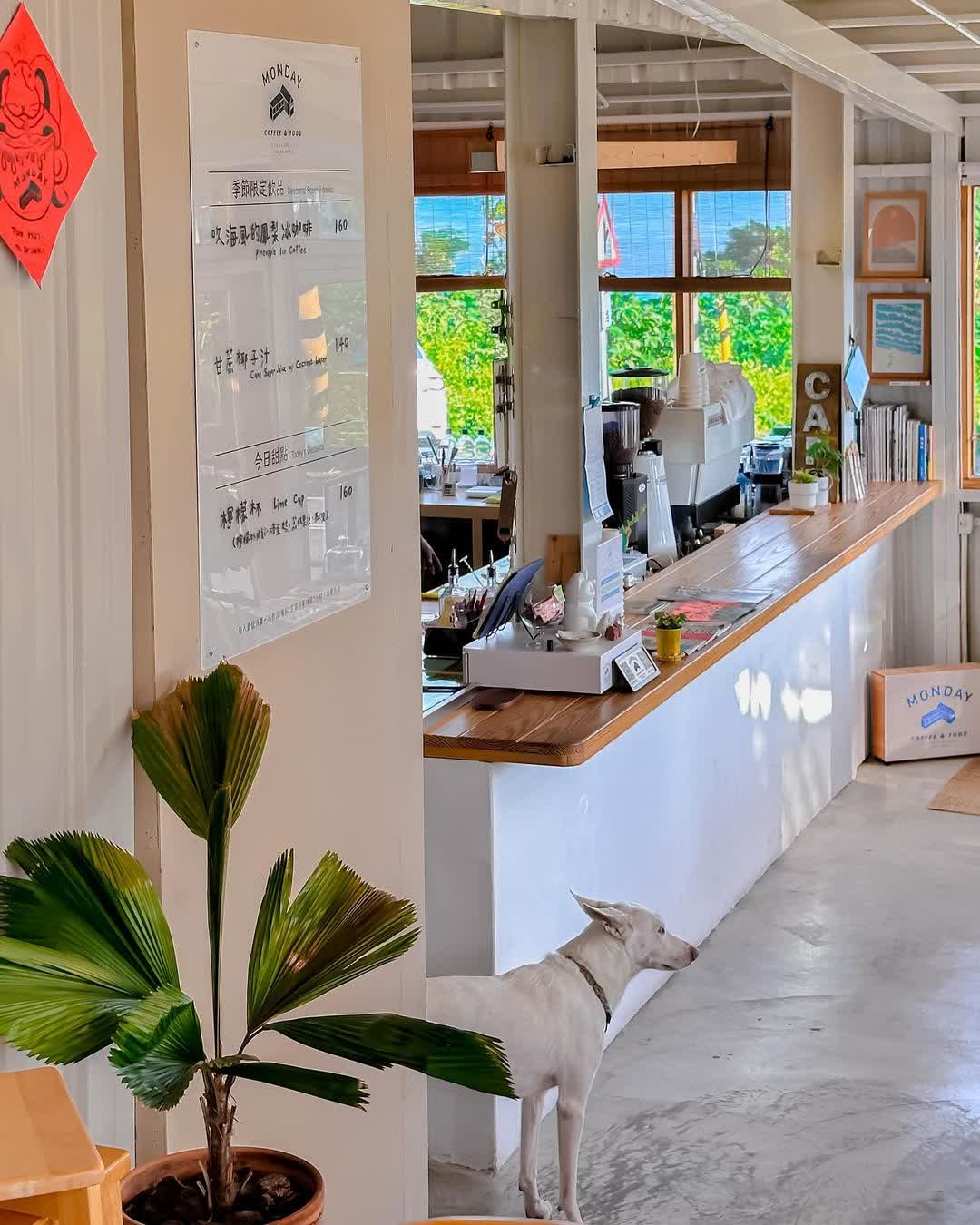 MONDAY COFFEE&FOOD TAITUNG/海邊咖啡屋 | 去趣 chicTrip