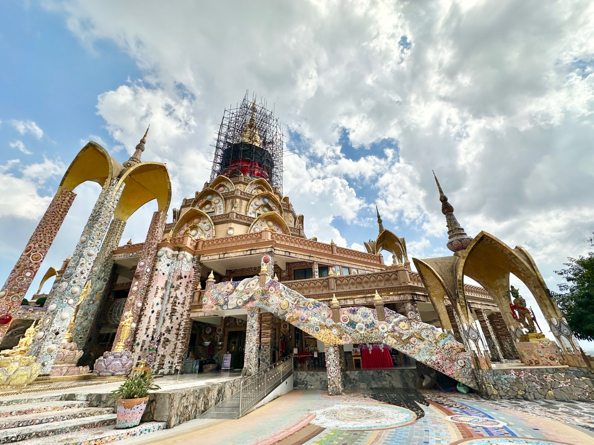 Wat Phra That Pha Sorn Kaew | 去趣 chicTrip