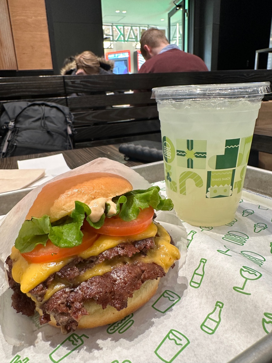 Shake Shack 大丸心齋橋店 | 去趣 chicTrip