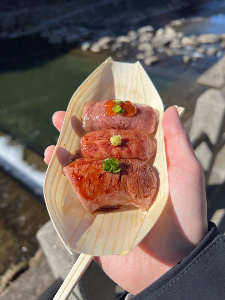 Komachi Hida Beef sushi | 去趣 chicTrip