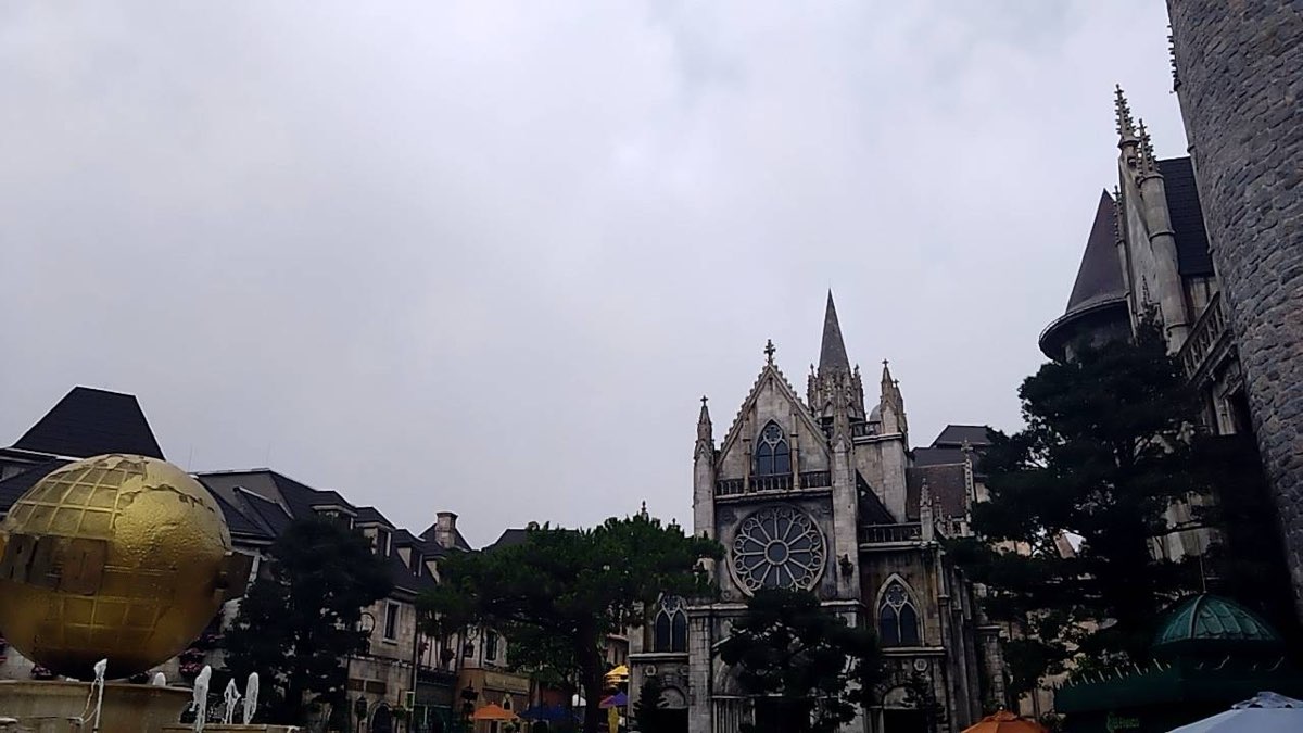 巴拿山 (Ba Na Hills) | 去趣 chicTrip